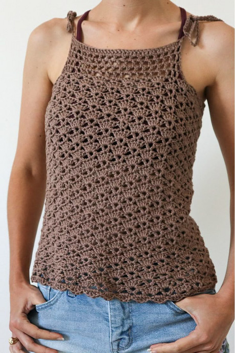 Create Your Own Crochet Shell and V-Stitch Top for a Stylish Wardrobe Staple Create Your Own Crochet Shell and V-Stitch Top for a Stylish Wardrobe Staple