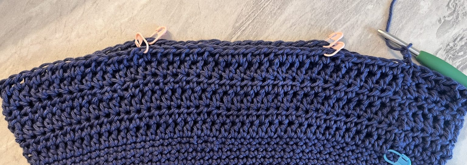 How to Crochet Beautiful Bags and Scrubbers: A Comprehensive Guide
