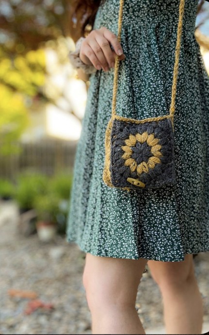 Free Mini Sunshine Bag Crochet Pattern