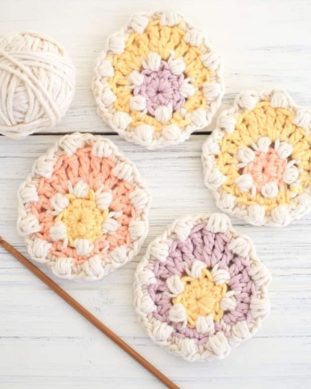Craft Your Own Sweet Pea Easter Egg: A Crochet Project for Whimsical Celebrations