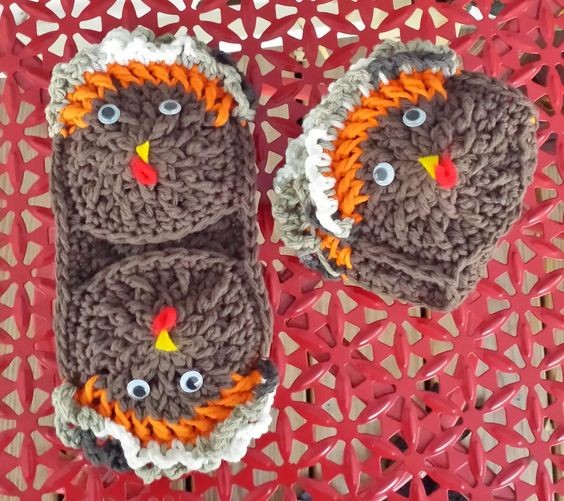 Crochet Double Gobble Microwave Mitts