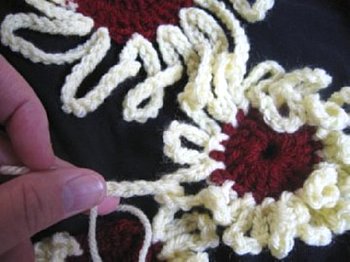 Create Stunning Crochet Flower Doilies for Your Home Decor