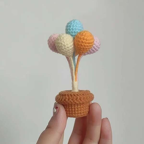 Create Stunning Crochet Balloon Decorations for Any Occasion with This Easy Guide