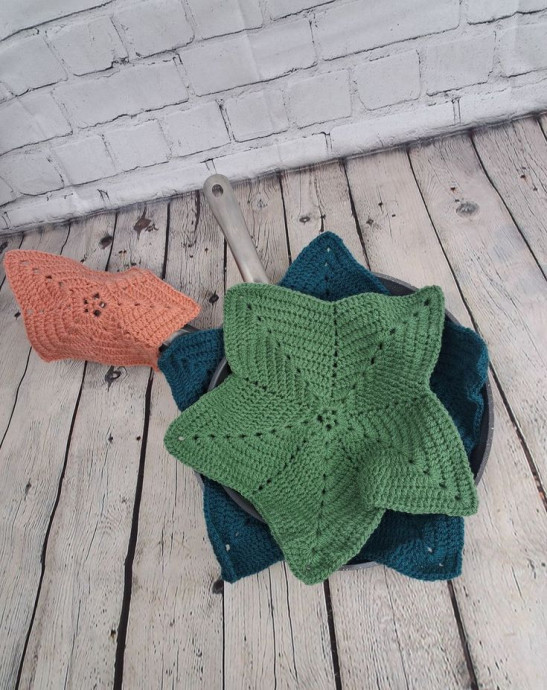 Create Charming Crochet Star-Shaped Pot Protectors for Your Kitchen Create Charming Crochet Star-Shaped Pot Protectors for Your Kitchen