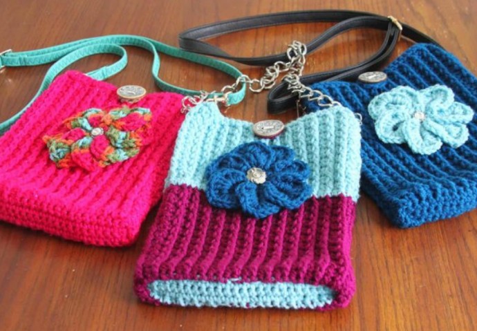 Crochet Cross Body Bag (Free Pattern)