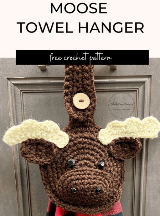 Crochet Moose Towel Hanger