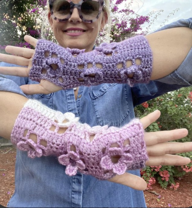 Crafting Cozy Mitts: A Simple Guide to Crochet Your Own Warm Accessories