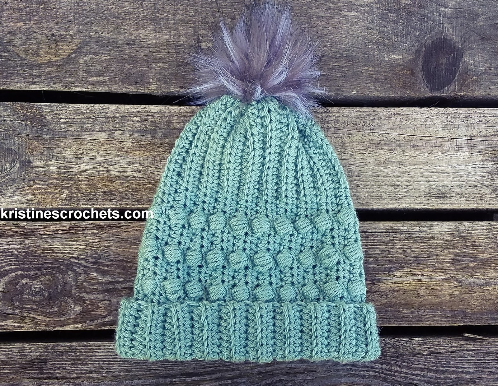 Create Your Own Cozy Crochet Ribbed Bobble Beanie: A Stylish Winter Accessory