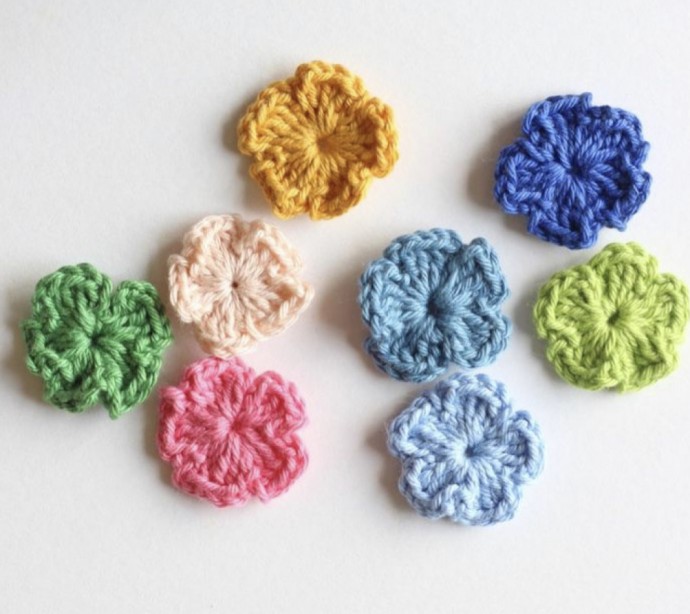 Crochet Beautiful Flower (Free Pattern)
