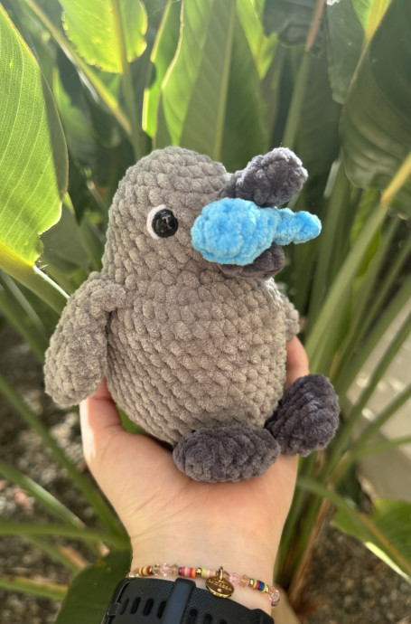 Create Your Own Adorable Crochet Pesto the Penguin with This Detailed Pattern Guide