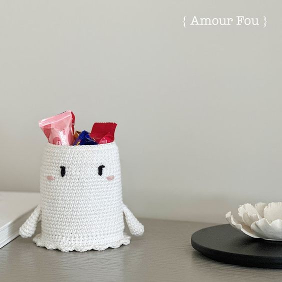 Crochet Ghost Basket for Halloween Crochet Ghost Basket for Halloween