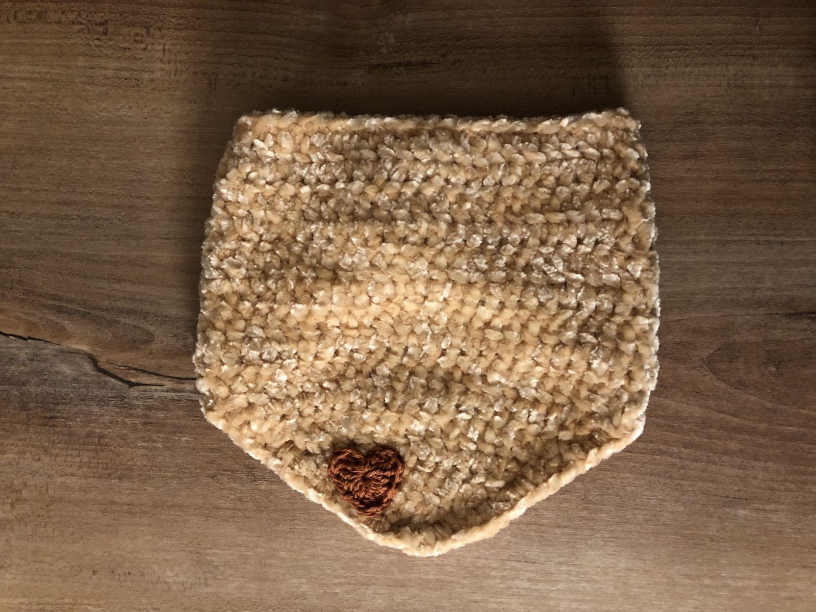 Create Adorable Crochet Baby Scarves: A Step-by-Step Guide to Keep Your Little Ones Stylish and Warm