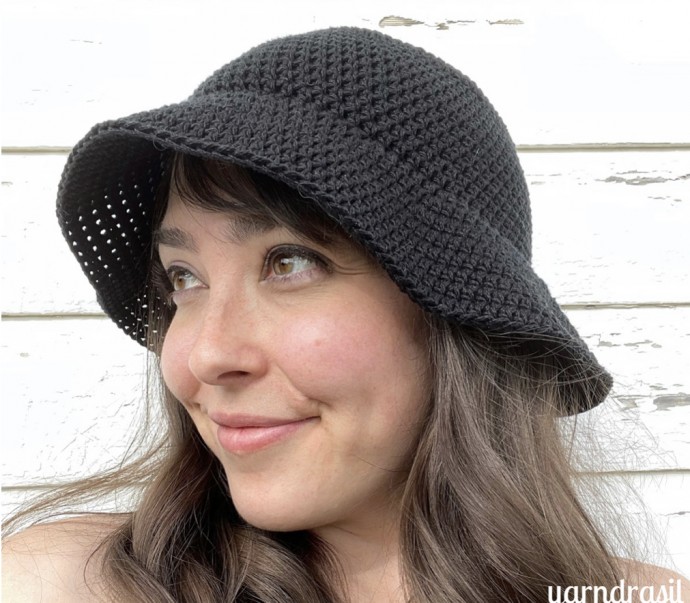 Keep Your Head Warm This Winter with Our Stylish Bucket Hat Made of 100% Simple Materials Keep Your Head Warm This Winter with Our Stylish Bucket Hat Made of 100% Simple Materials