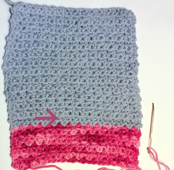 Organize Your Beauty Routine with the Crochet Grit Stitch Manicure Roll