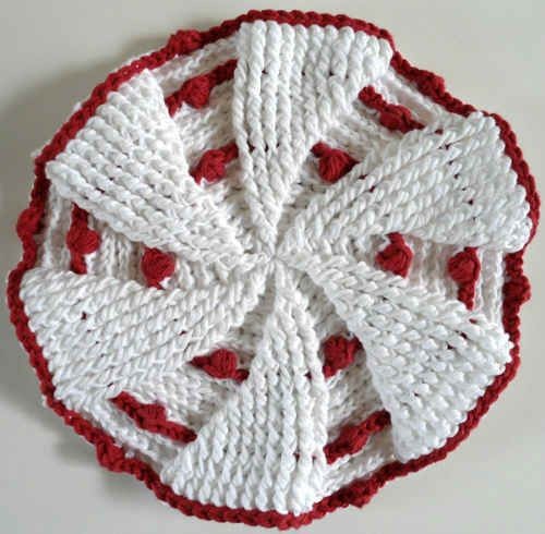 Create a Beautiful Crochet Red & White Pinwheel Dishcloth for Your Kitchen