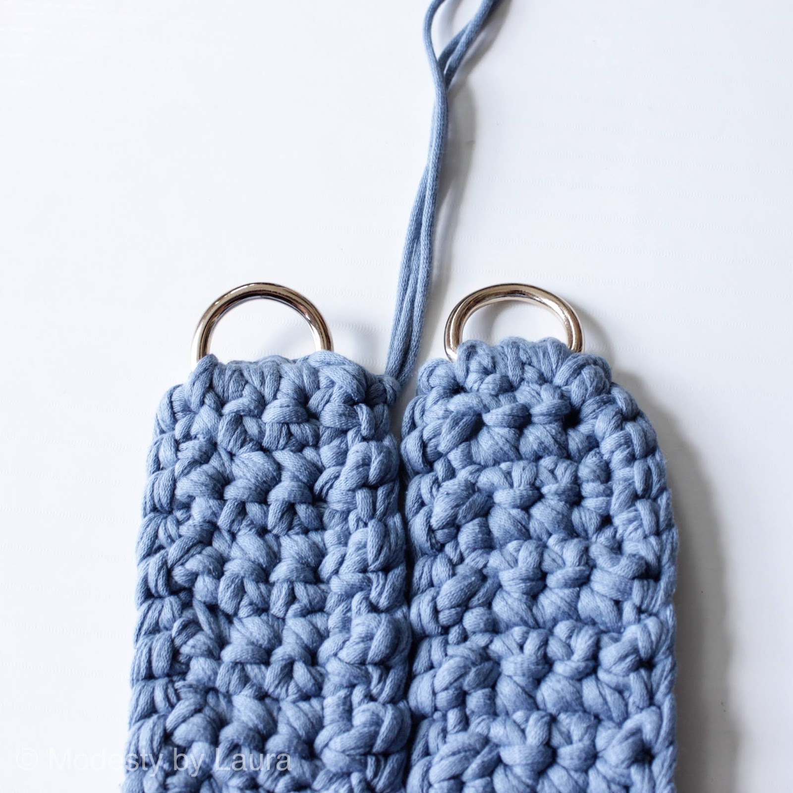 Create Your Own Stylish Crochet Middleton Purse: A Complete Guide with Materials and Instructions