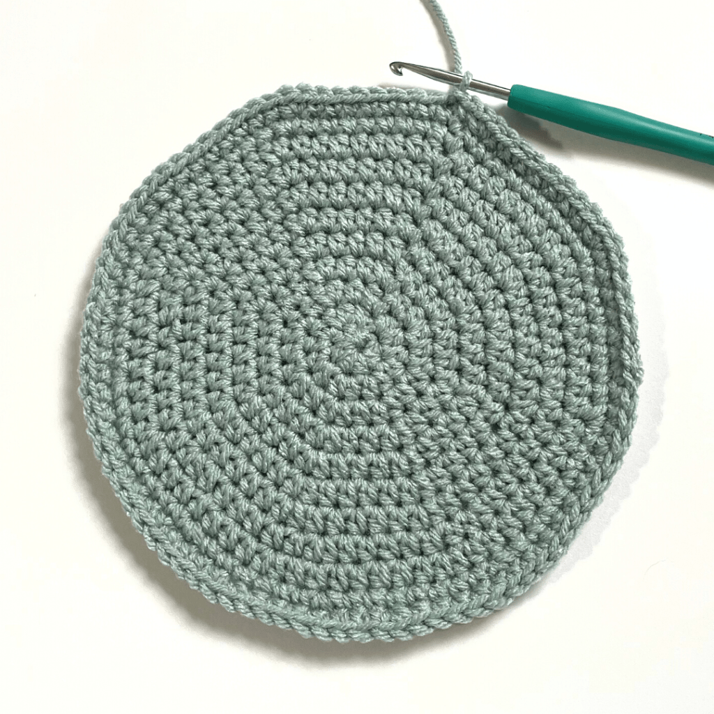Create Your Own Charming Crochet Farmhouse Chicken Potholder — Step-by-Step Guide