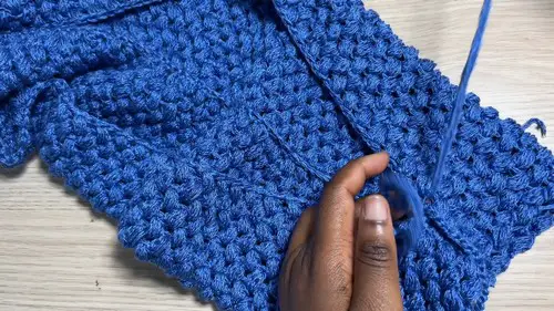 Create Your Own Cozy Crochet Puff Stitch Sweater: A Step-by-Step Guide
