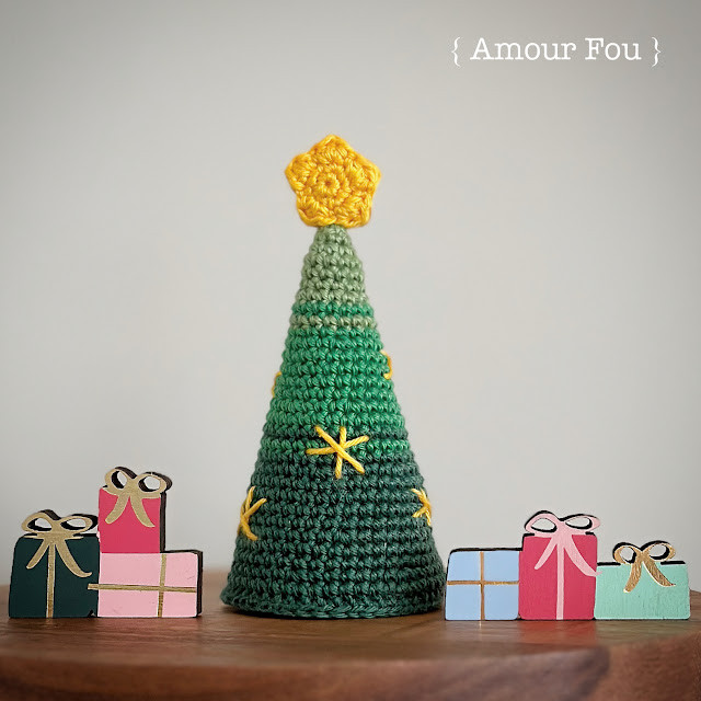 Creating Your Unique Crochet Christmas Tree: A Complete Guide to Materials, Steps, and Assembly Creating Your Unique Crochet Christmas Tree: A Complete Guide to Materials, Steps, and Assembly