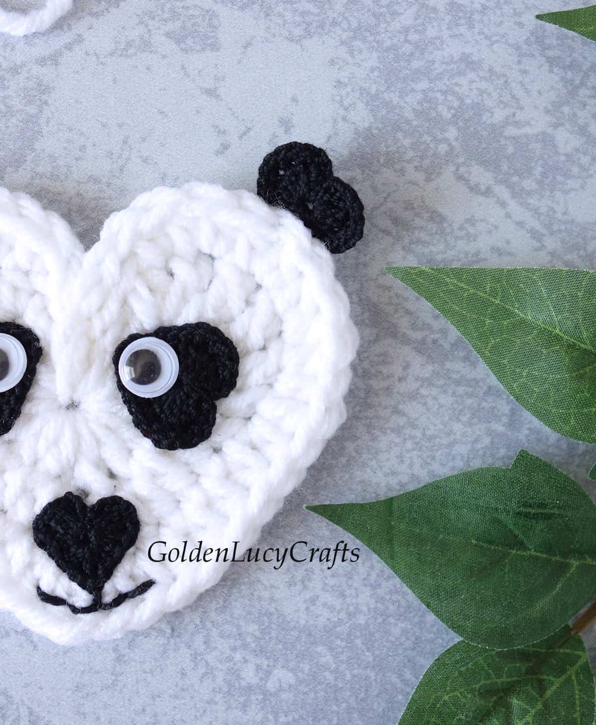 Crochet Heart Panda Applique Free Pattern