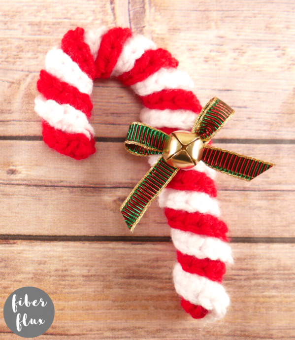 Create a Whimsical Crochet Curlicue Candy Cane for Your Holiday Decor