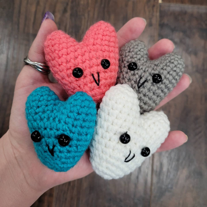 Adorable Crochet Heart Mini Plushes - A Step-By-Step Guide to Handmade Love Adorable Crochet Heart Mini Plushes - A Step-By-Step Guide to Handmade Love