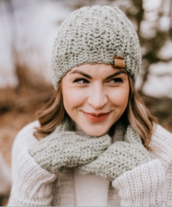 Stay Warm and Stylish with the Crochet Chunky Beanie - Perfect for Winter Fashion Stay Warm and Stylish with the Crochet Chunky Beanie - Perfect for Winter Fashion