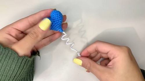 Create Your Whimsical Crochet Chicken With Heart Balloon - Step-by-Step Guide