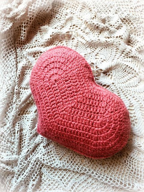 Create a Charming Crochet Heart Pillow for Your Cozy Home Decor Create a Charming Crochet Heart Pillow for Your Cozy Home Decor