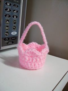 Crochet Mini Basket