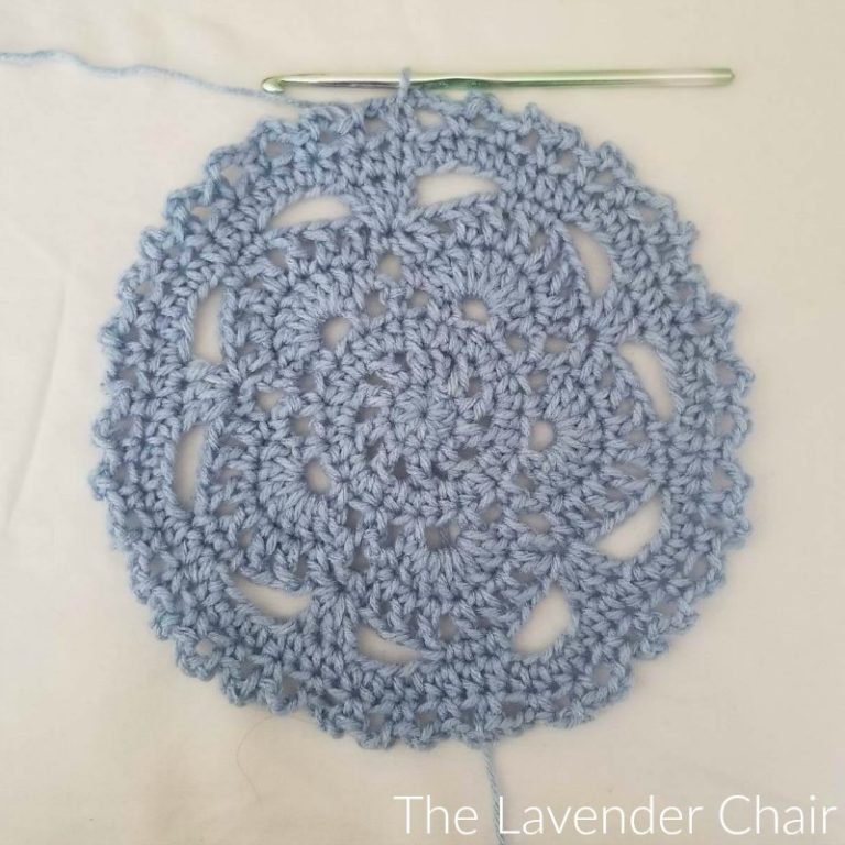 Create Your Own Crochet Midnight Star Mandala Rug: A Step-by-Step Guide