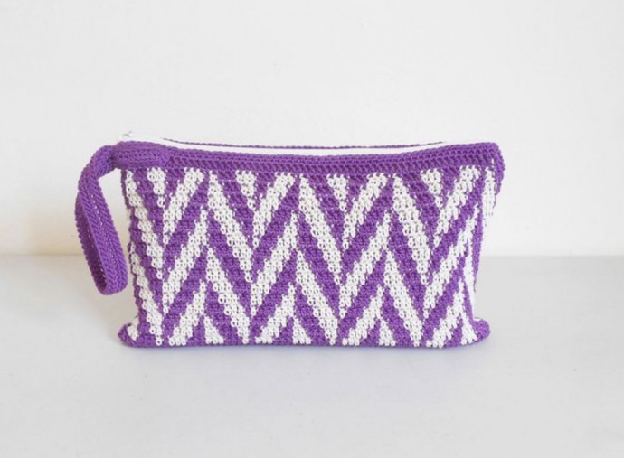 Create Your Own Symmetria Tapestry Pouch: A Simple and Versatile DIY Project Create Your Own Symmetria Tapestry Pouch: A Simple and Versatile DIY Project