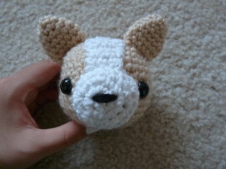 Create Your Own Adorable Crochet Amigurumi Corgi with This Step-by-Step Guide