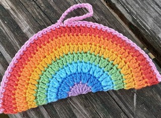 Create a Vibrant Crochet Hanging Rainbow for Your Home Decor Create a Vibrant Crochet Hanging Rainbow for Your Home Decor