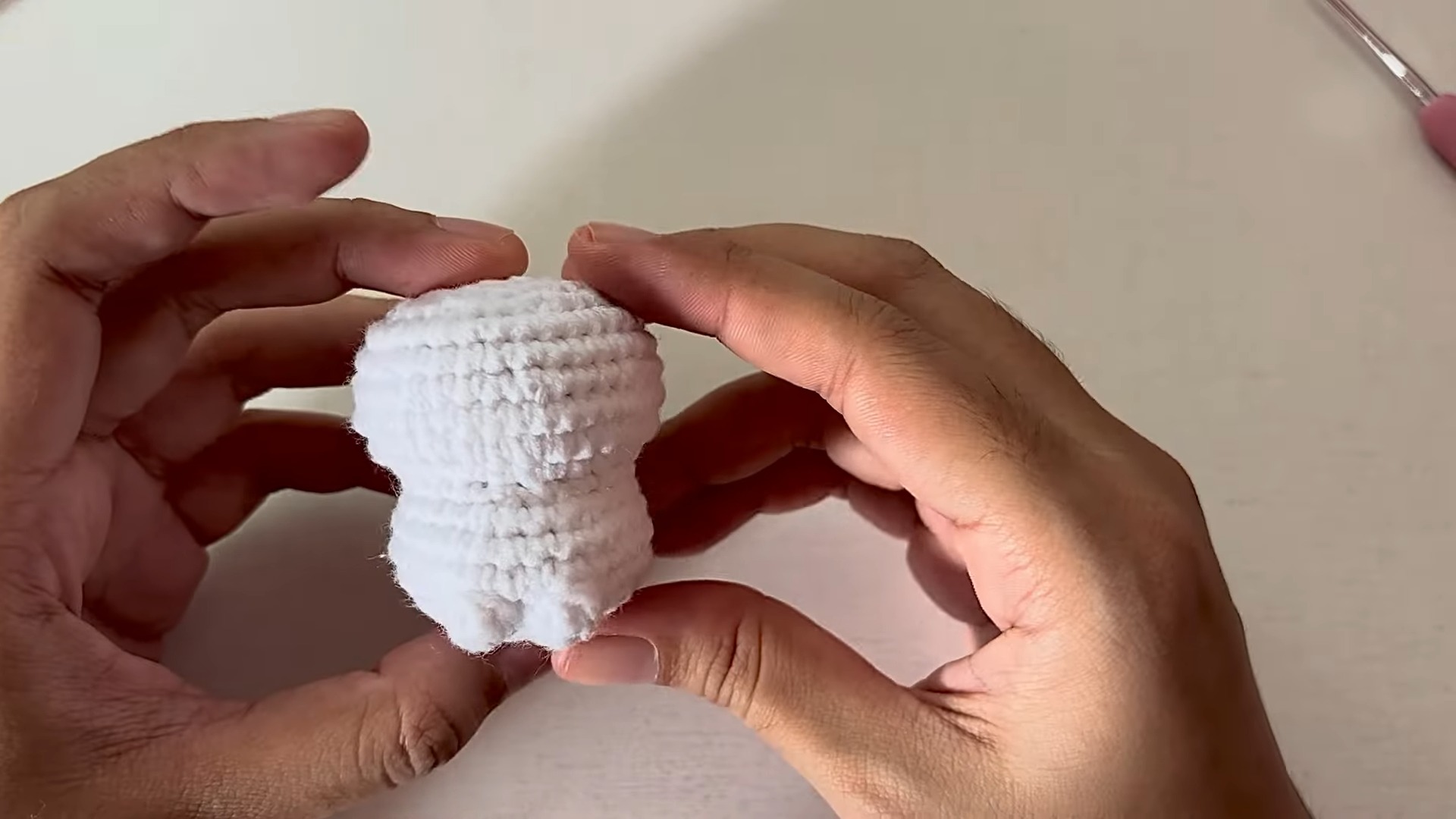 How to Crochet an Adorable Bunny with a Bow: Step-by-Step Guide for All Skill Levels