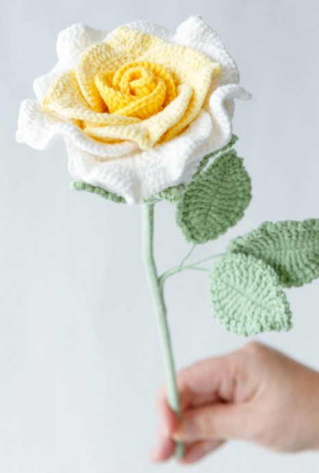 Crochet Big Thai Rose