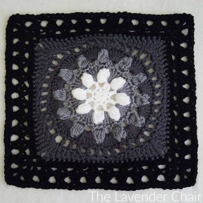 Create Stunning Crochet Ombre Flower Garden Square with this Easy Pattern