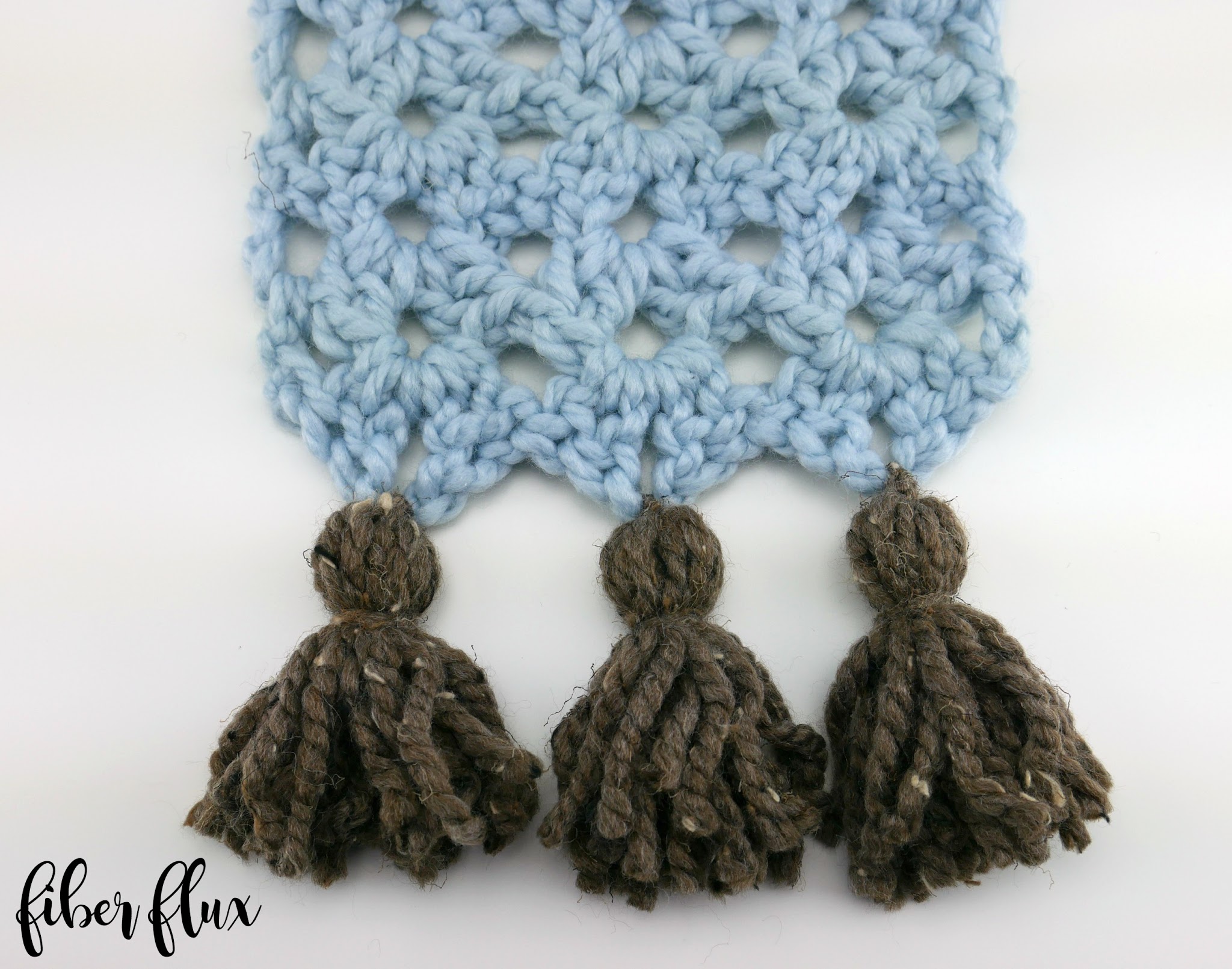Create Your Own Cozy Winter Woods Scarf with This Comprehensive Guide