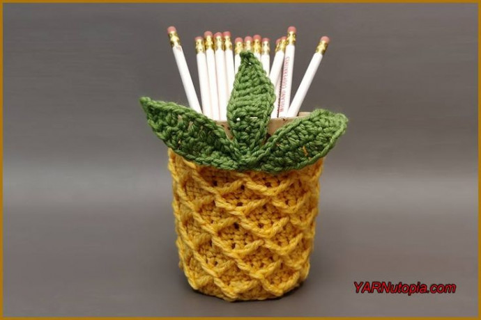 Crochet Pineapple Jar Cozy