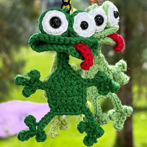 Create Your Own Adorable Crochet Funny Frog Keychain – A Step-by-Step Guide