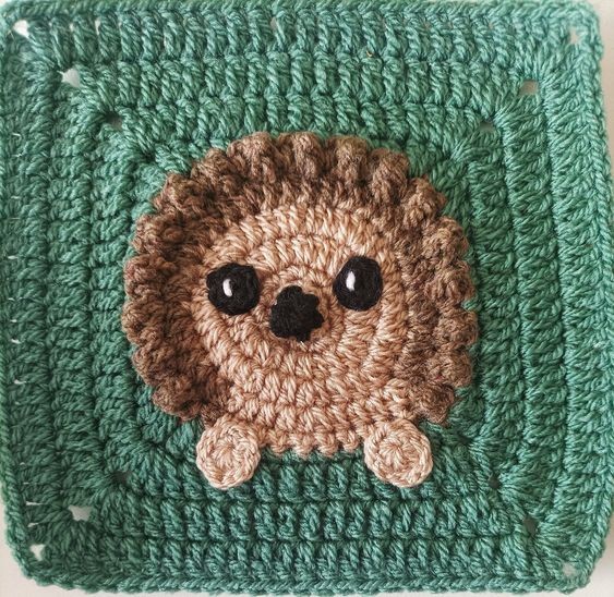 Create Your Own Crochet Woodland Hedgehog Granny Square - A Charming DIY Project Create Your Own Crochet Woodland Hedgehog Granny Square - A Charming DIY Project