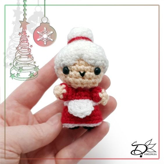 Create a Heartwarming Crochet Mother Christmas Amigurumi: Step-by-Step Guide Create a Heartwarming Crochet Mother Christmas Amigurumi: Step-by-Step Guide