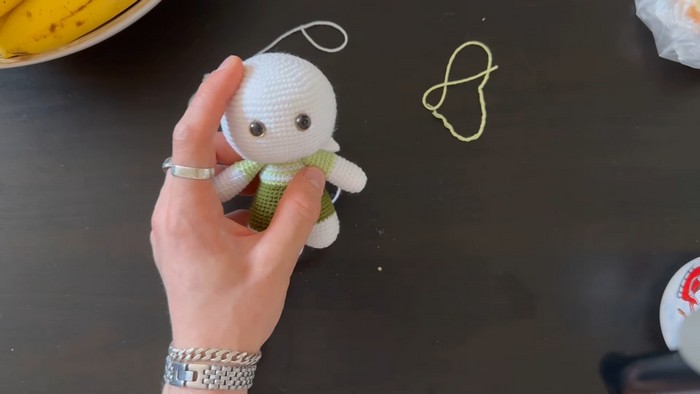 How to Crochet an Adorable Amigurumi Kitty in a Cute Dress - Step-by-Step Guide