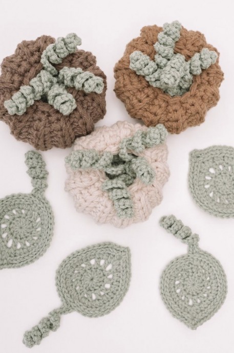 Cozy Autumn Crochet Pumpkin and Leaf Coasters: Perfect Fall Decor Ideas Cozy Autumn Crochet Pumpkin and Leaf Coasters: Perfect Fall Decor Ideas