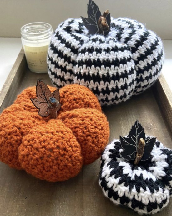 Transform Your Fall Decor with Elegant Houndstooth Crochet Pumpkins Transform Your Fall Decor with Elegant Houndstooth Crochet Pumpkins