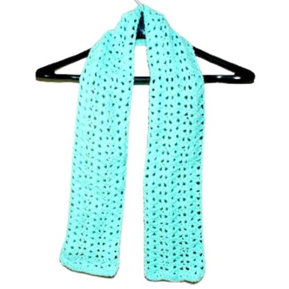 Create Your Own Beautiful Crochet Shell Stitch Scarf - A Step-by-Step Guide