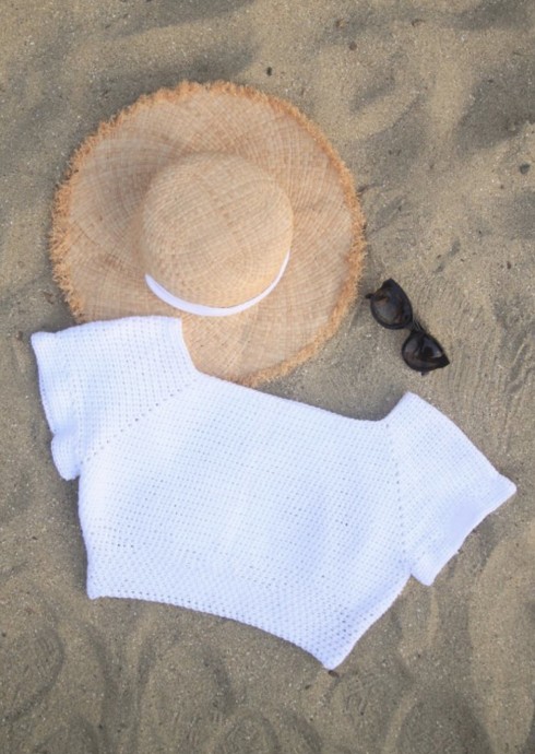 Create Your Perfect Off-the-Shoulder Crop Top: A Versatile Crochet Pattern for Summer Fashion Create Your Perfect Off-the-Shoulder Crop Top: A Versatile Crochet Pattern for Summer Fashion