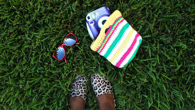 Create Your Own Crochet Mini Camera Tote: A Stylish Photography Accessory Create Your Own Crochet Mini Camera Tote: A Stylish Photography Accessory