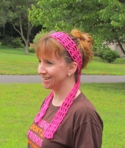 Create Your Own Stylish Crochet Mesh Headband for All Occasions