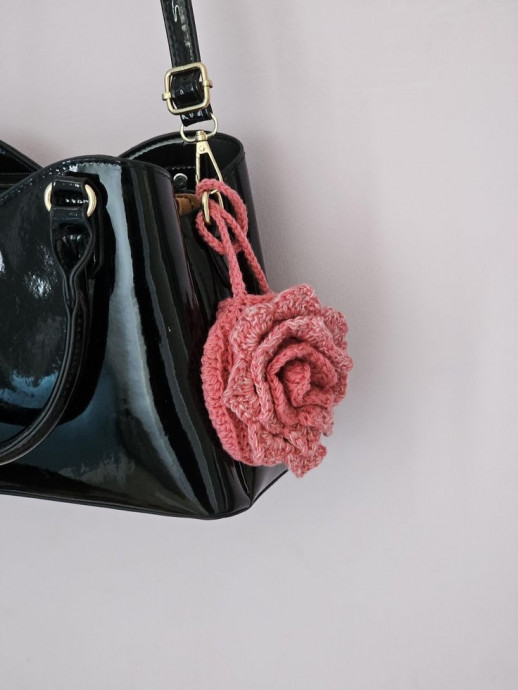 Create Your Own Stylish Crochet Mini Purse: A Fun and Easy DIY Guide Create Your Own Stylish Crochet Mini Purse: A Fun and Easy DIY Guide